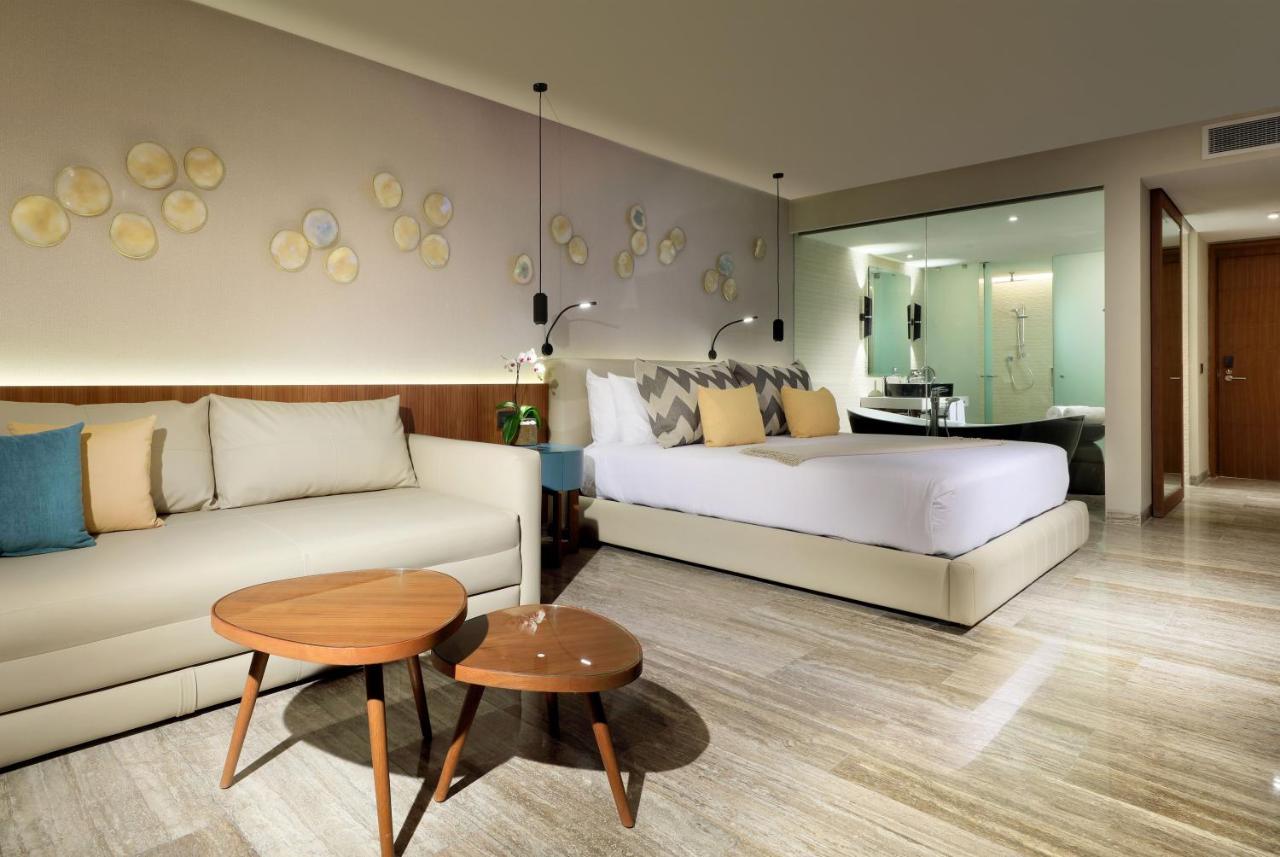 Family Selection At Grand Palladium Select Costa Mujeres Cancún Exterior foto